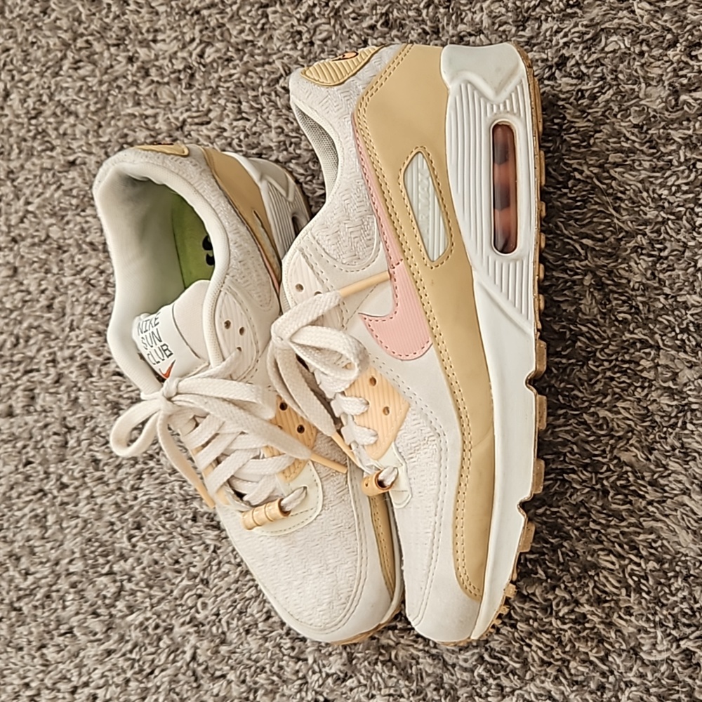 Women's Nike Air Max Sun Club
